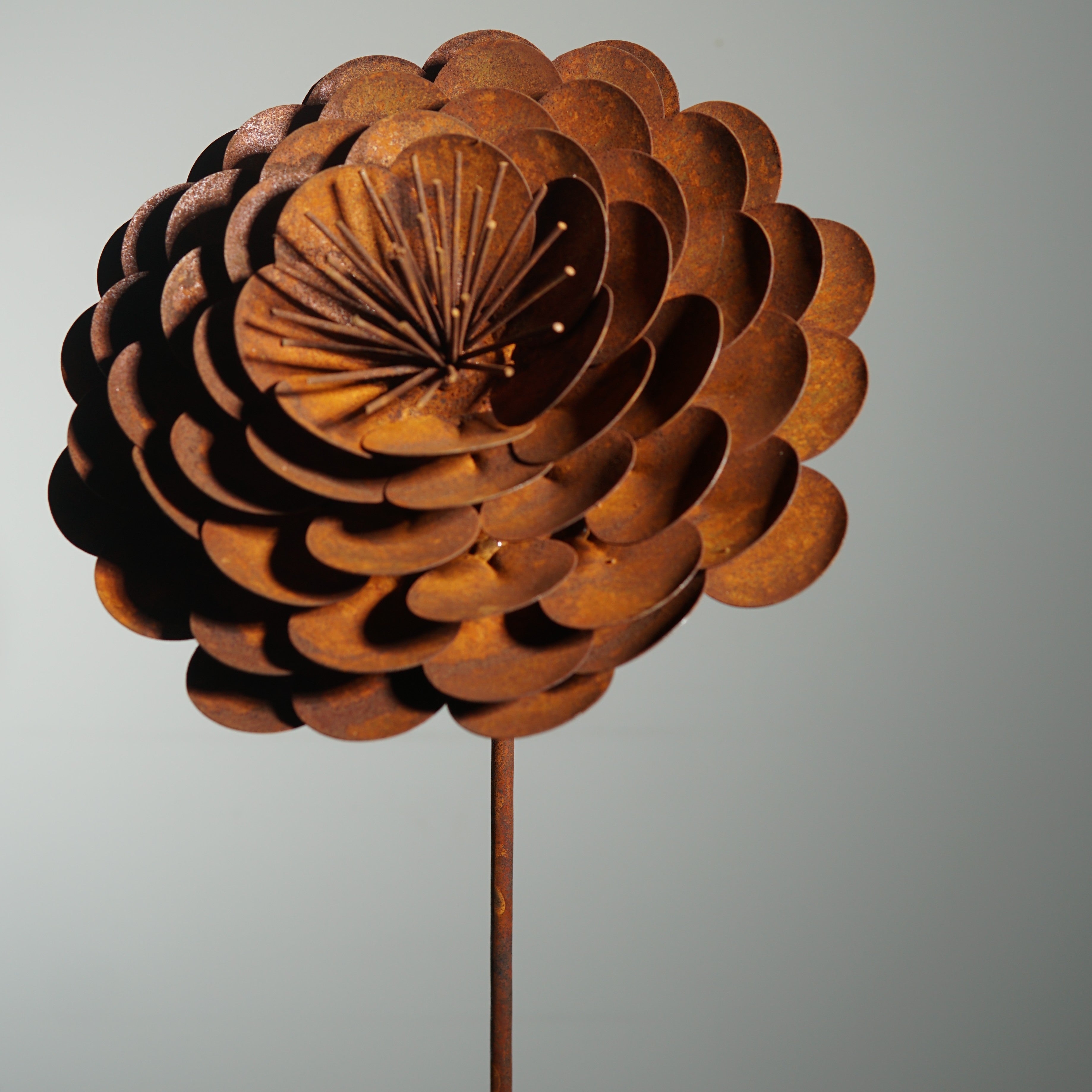 W6048 - Round flower stake