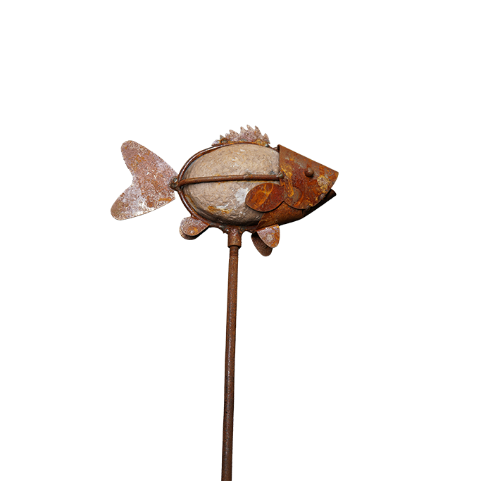 *SH0121  Stone fish stake